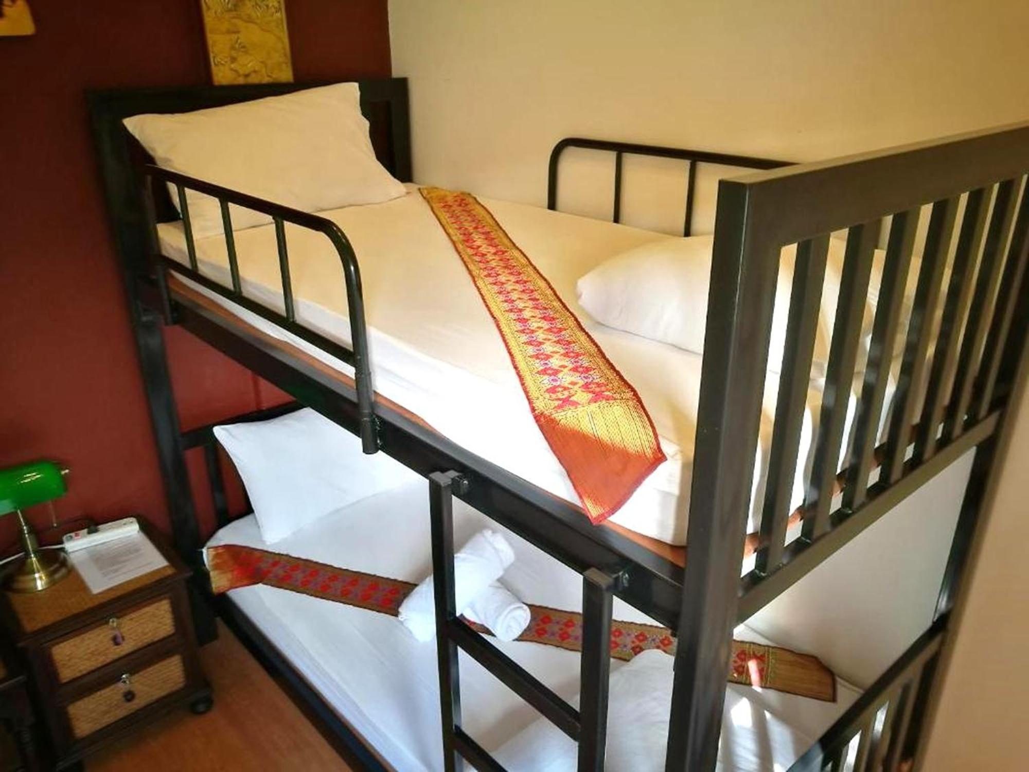 Hostel Ashi Poshtel Chiang Mai Zewnętrze zdjęcie