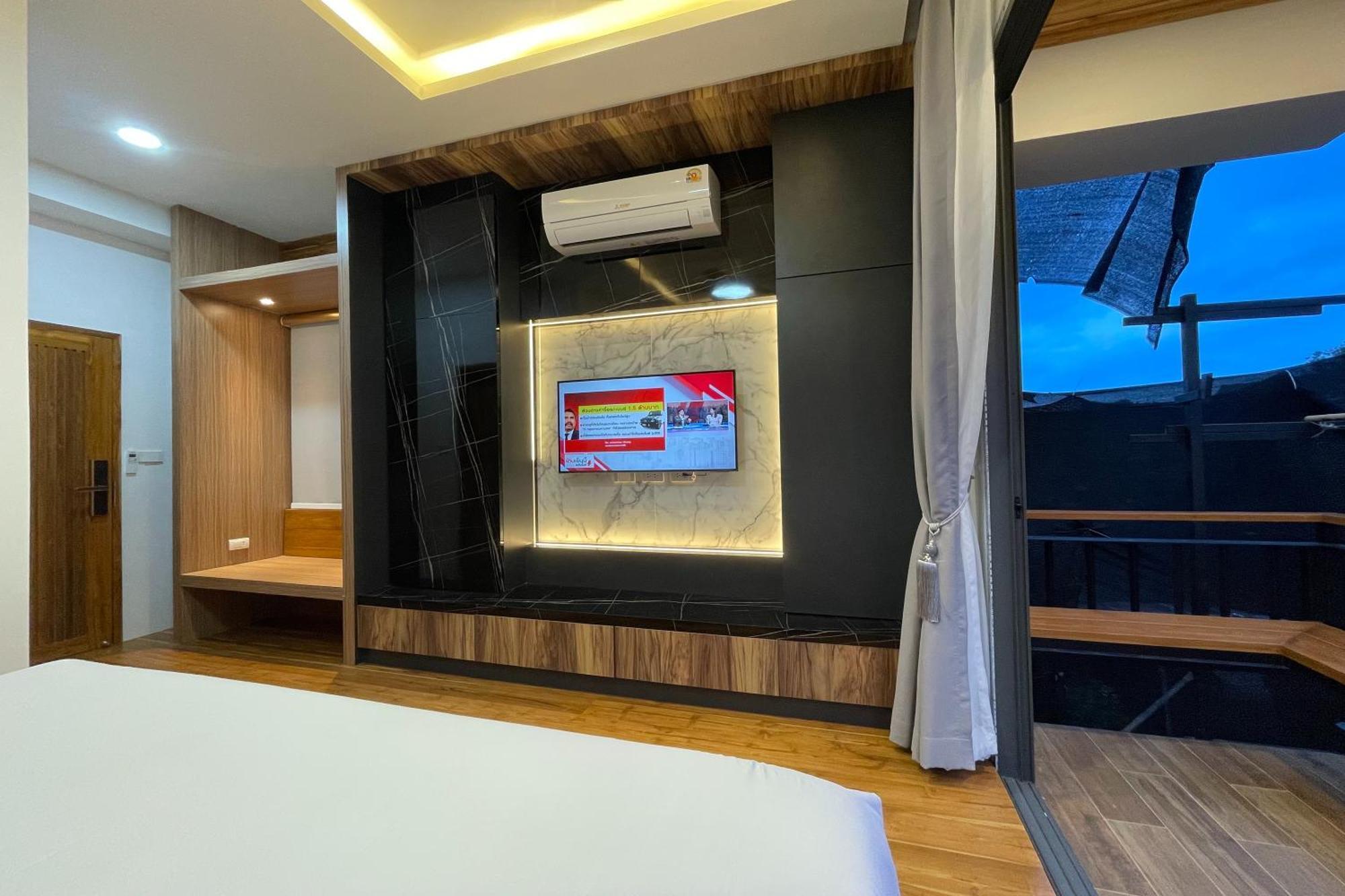 Hostel Ashi Poshtel Chiang Mai Zewnętrze zdjęcie