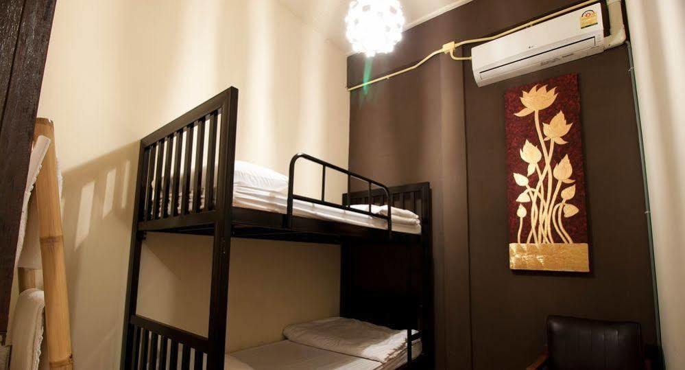 Hostel Ashi Poshtel Chiang Mai Zewnętrze zdjęcie